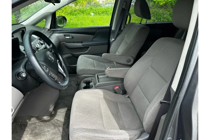 $11995 : 2015 Odyssey EX image 8