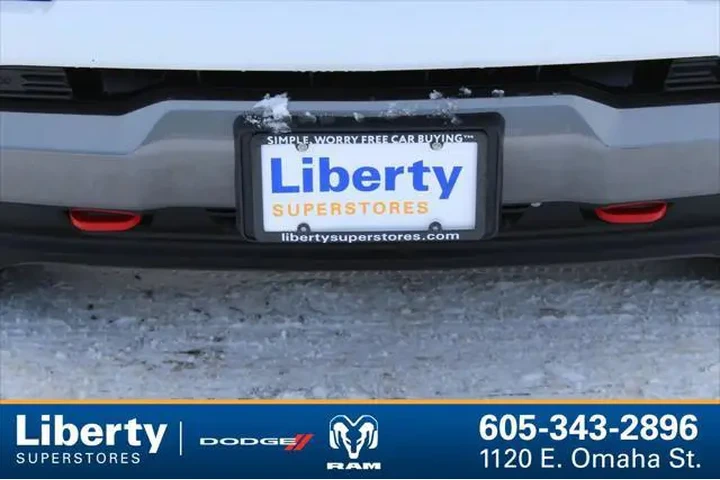 $37993 : Chevrolet Colorado 2023 4x4 image 9