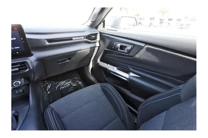 $29449 : Ford Mustang 2025 EcoBoost 2 image 9