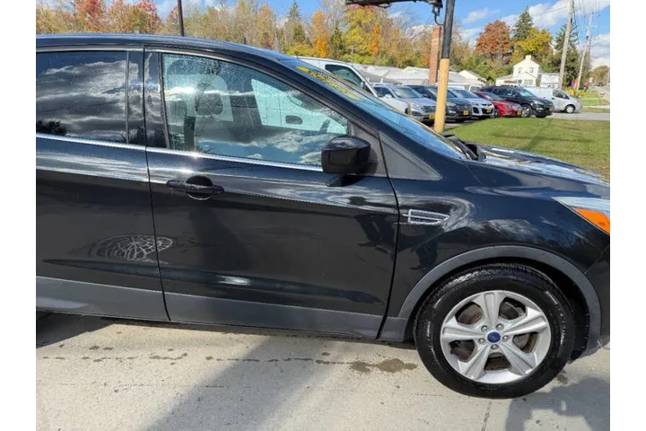 $5995 : 2015 Escape SE image 4