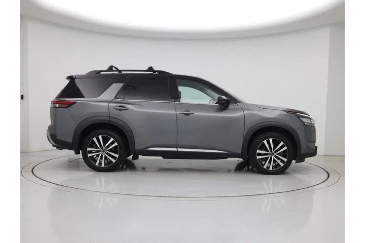 $33998 : Nissan Pathfinder 2023 Plati image 7