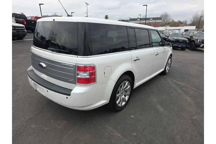 $11995 : Ford Flex 2010 AWD Limited 4 image 3