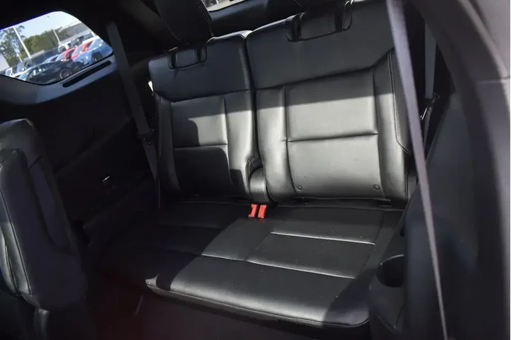 $43590 : Ford Explorer 2023 AWD ST 4d image 8