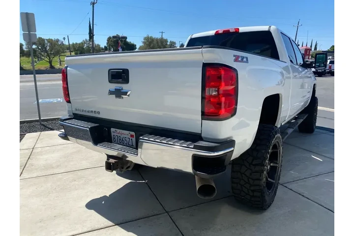 $37988 : Chevrolet Silverado 2500HD 2 image 8