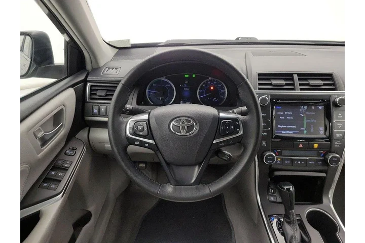$24998 : Toyota Camry Hybrid 2017 XLE image 10