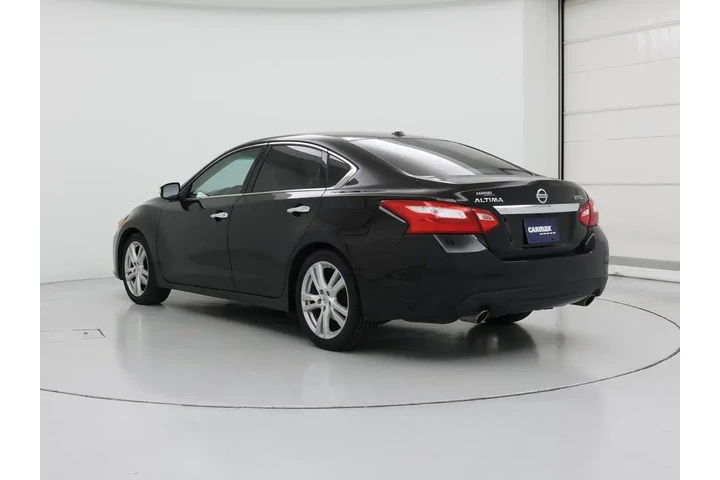 $12998 : Nissan Altima 2017 3.5 SL 4d image 2