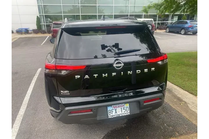$32498 : Nissan Pathfinder 2025 SV 4d image 8