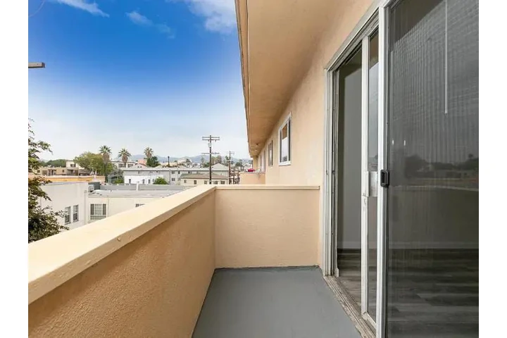 $1000 : Apartamento Premium 1Hab LA CA image 7