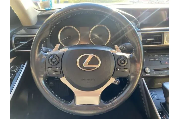 $19850 : Lexus IS 250 2015 AWD Crafte image 6