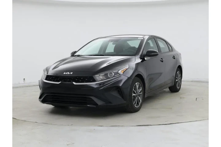 $18998 : Kia Forte 2023 LXS 4dr Sedan image 4