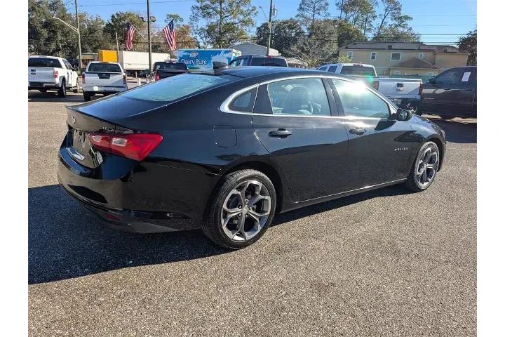 $15800 : Chevrolet Malibu 2023 LT 4dr image 4