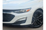 $23738 : Chevrolet Malibu 2024 LT 4dr thumbnail