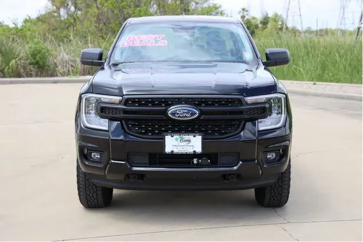 $35617 : Ford Ranger 2025 4x4 XL 4dr image 2