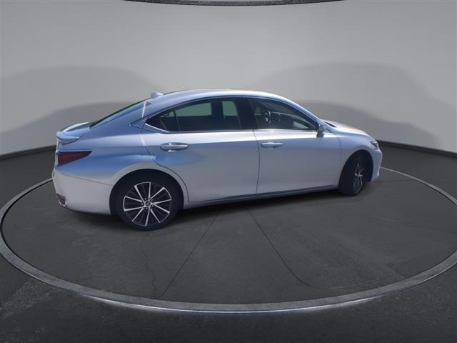 $32500 : PRE-OWNED 2022 LEXUS ES ES 250 image 9