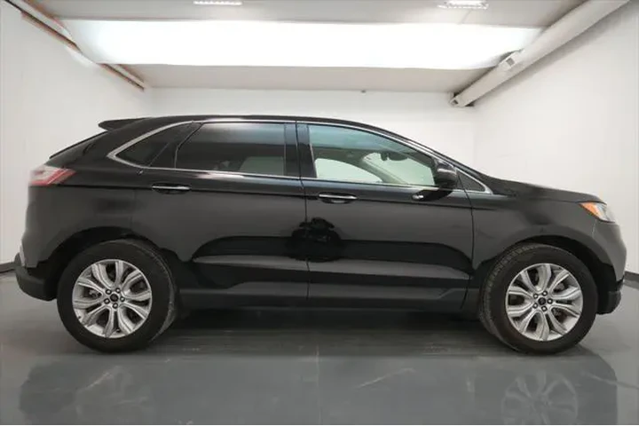 $27900 : Ford Edge 2023 AWD Titanium image 10