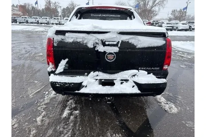 $13000 : Cadillac Escalade EXT 2011 A image 6