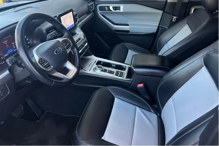 $27800 : Ford Explorer 2022 XLT 4dr S image 9
