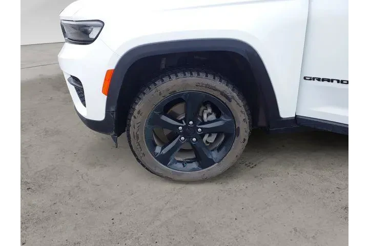 $34288 : Jeep Grand Cherokee 2023 4x4 image 10