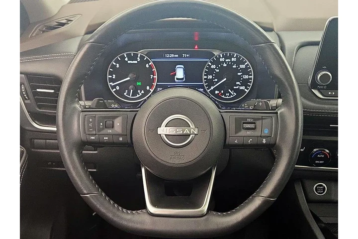 $22998 : Nissan Rogue 2023 SV 4dr Cro image 10
