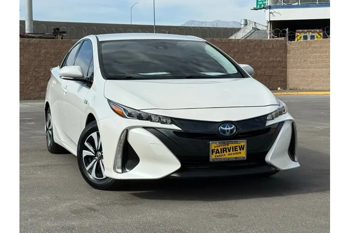 $15189 : Toyota Prius Prime 2018 Prem image 2