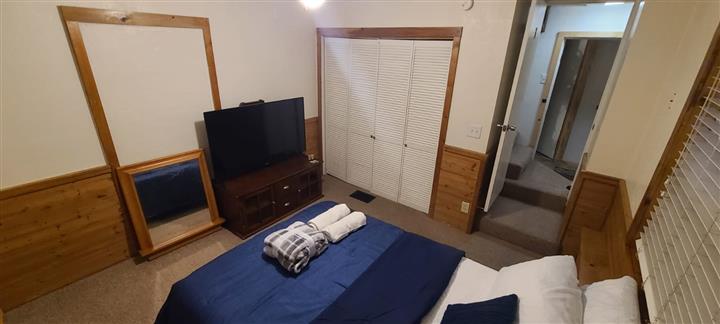 $900 : Cuarto en Lake Arrowhead image 2