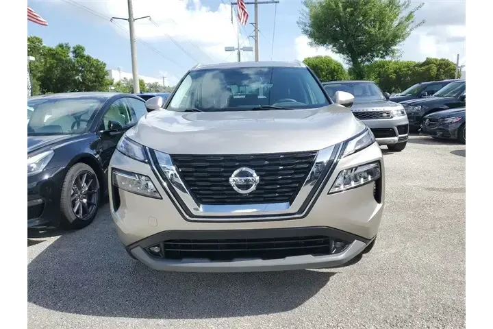 $22490 : Nissan Rogue 2021 SL 4dr Cro image 2