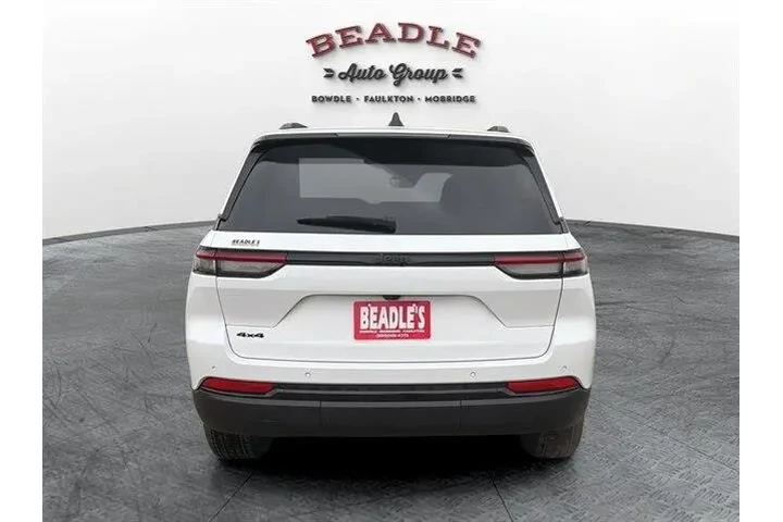 $36900 : Jeep Grand Cherokee 2024 4x4 image 5