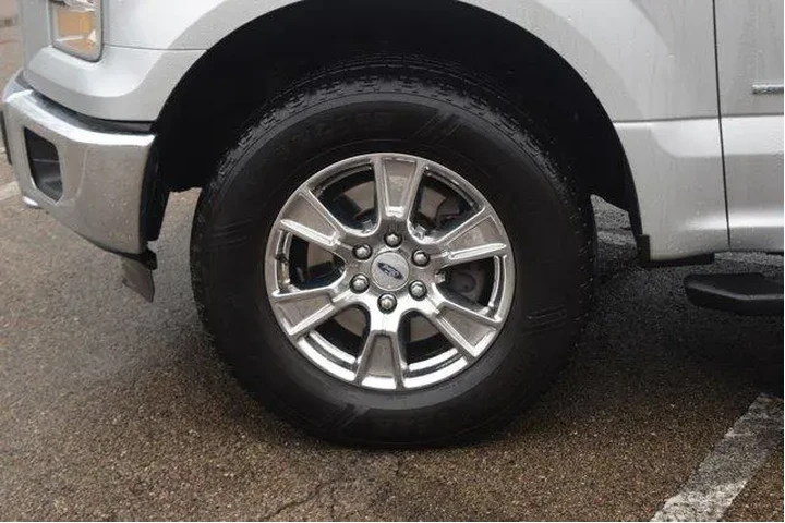 $13000 : Ford F-150 2015 4x4 XLT 4dr image 6