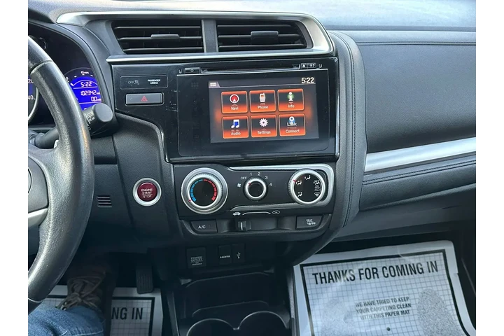 $8800 : 2015 HONDA FIT2015 HONDA FIT image 9