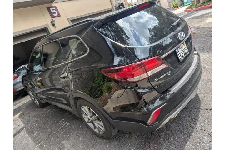 $12990 : 2019 Santa Fe XL SE image 6