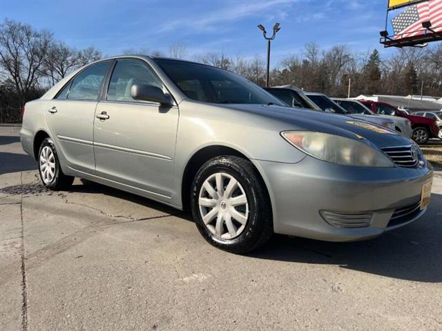 $6295 : 2005 Camry LE image 3