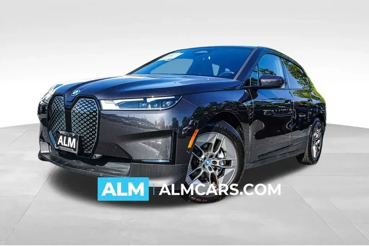 $38960 : BMW iX 2022 AWD xDrive50 4dr image 1