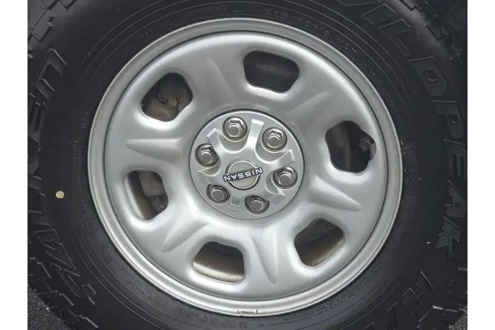 $28095 : Nissan Frontier 2022 4x4 S 4 image 9