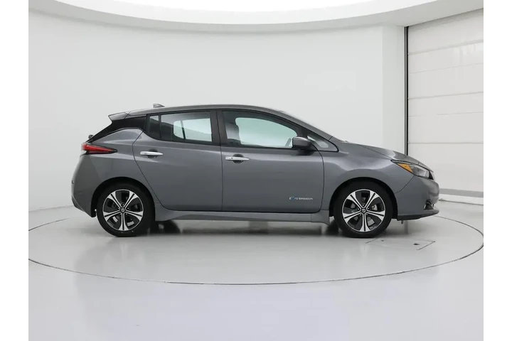 $14599 : Nissan LEAF 2019 SV 4dr Hatc image 7
