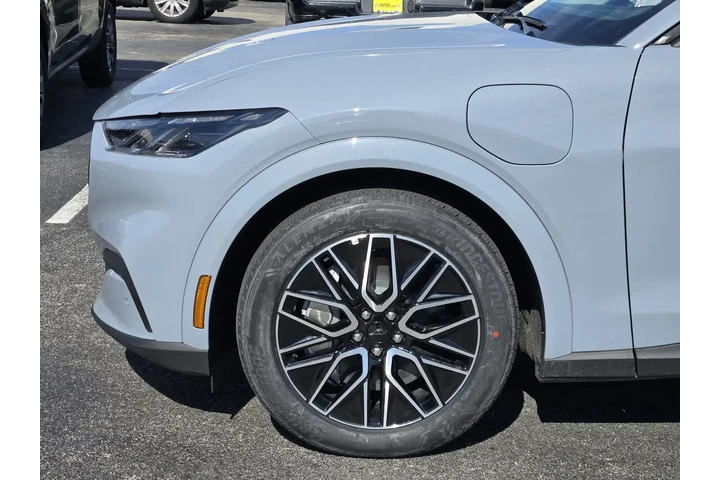 $36992 : Ford Mustang Mach-E 2025 Pre image 8