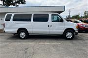 $7995 : 2006 Econoline Wagon E-350 Su thumbnail