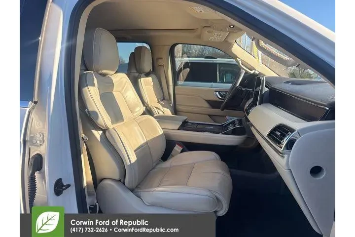 $29989 : Lincoln Navigator 2019 4x4 R image 5