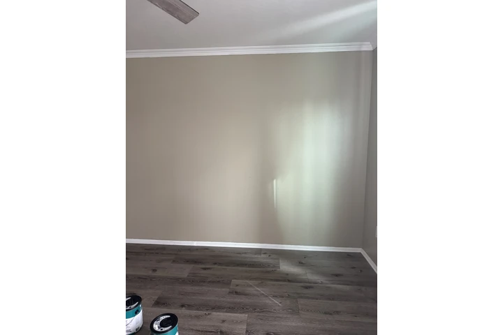 $1200 : Room for Rent image 9