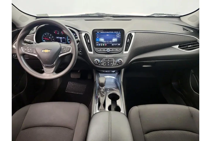 $17998 : Chevrolet Malibu 2023 LT 4dr image 9