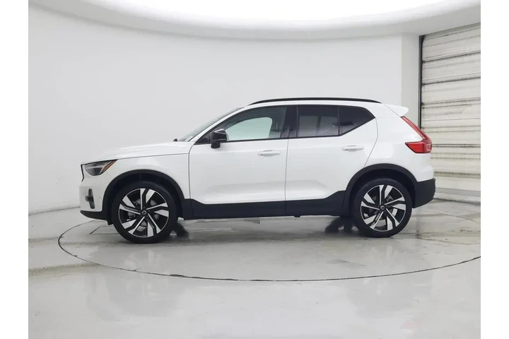 $32998 : Volvo XC40 2025 AWD B5 Plus image 3