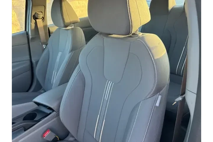 $20500 : Hyundai ELANTRA 2025 SEL Spo image 6