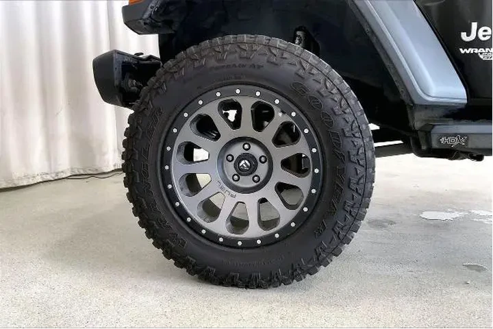 $19051 : Jeep Wrangler Unlimited 2018 image 6