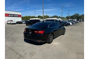 2016 Malibu 4dr Sdn LT w/1LT thumbnail