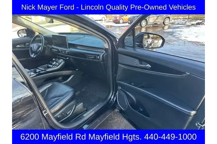 $30981 : Lincoln Nautilus 2022 AWD Re image 9