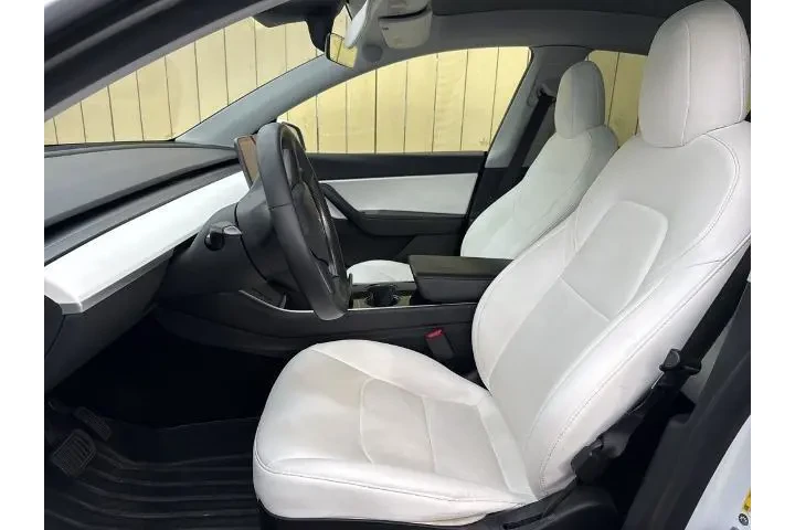 $23203 : Tesla Model Y 2020 AWD Long image 6