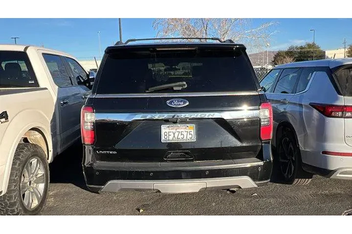 $26984 : Ford Expedition 2018 4x4 Lim image 2