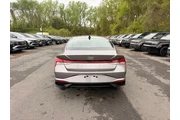 $20900 : Hyundai ELANTRA 2023 SEL 4dr thumbnail