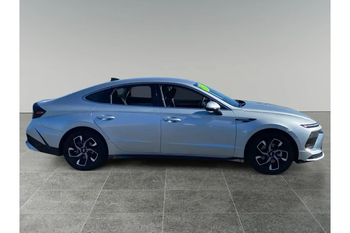 $26441 : Hyundai SONATA 2024 image 6