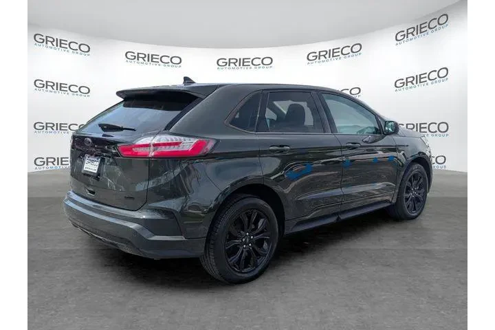 $20997 : Ford Edge 2022 AWD SE 4dr Cr image 7