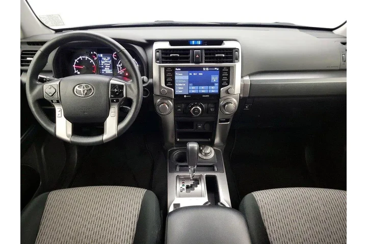 $39998 : Toyota 4Runner 2024 4x4 SR5 image 9